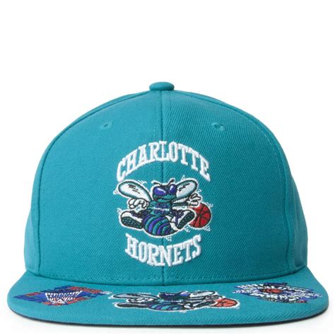 MITCHELL & NESS Charlotte Hornets Snapback 6HSSMM21130-CHOTEAL - Karmaloop