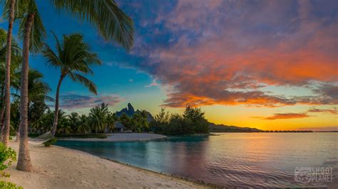 Bora Bora Beach Sunset