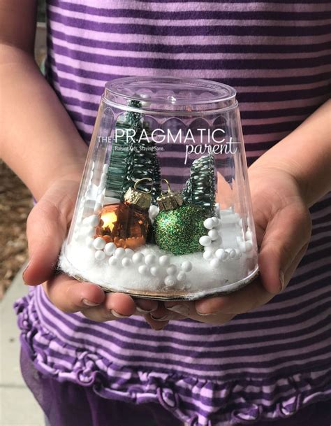 Create Your Own Waterless Snow Globes. make it yourself snow globe ...