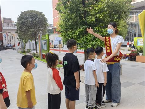 一年级萌新来报到，郑州市管城区东关小学党员志愿者送上特殊“入学礼”-大河新闻