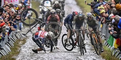 Image result for Paris-Roubaix Dreck