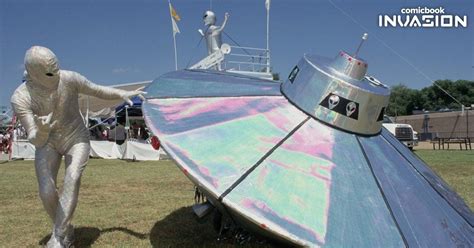 Alien Transmission 的图像结果