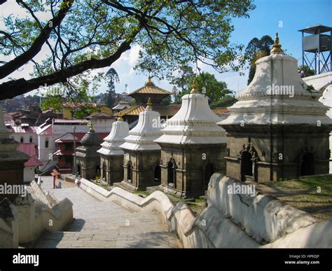 Pashupatinath temple complex in Kathmandu, Nepal Stock Photo - Alamy