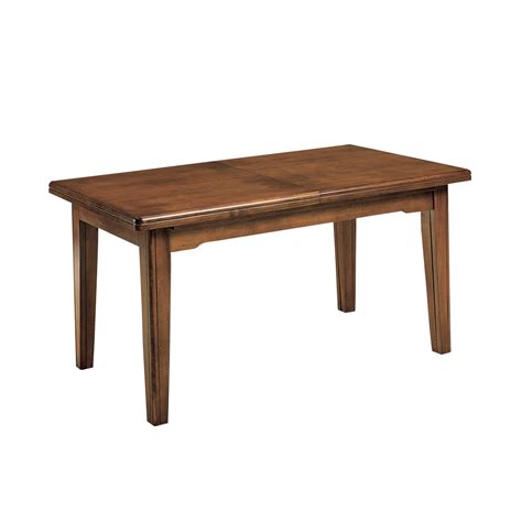Extendable table with a classic style