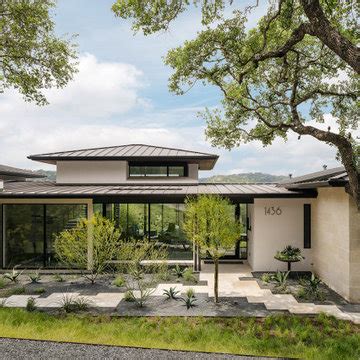 Exterior Design Ideas, Inspiration & Images - April 2025 | Houzz IN