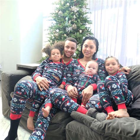 Stephen Curry Children - Steph Curry S Most Adorable Dad Moments With ...