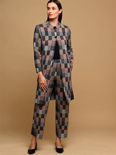 Virsa Baker Street Wool Shrug – Virsa Online