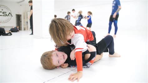 Kids MMA Training 的图像结果