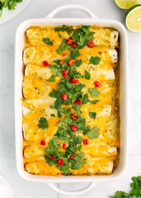 Green Chile Chicken Enchiladas - I Heart Naptime