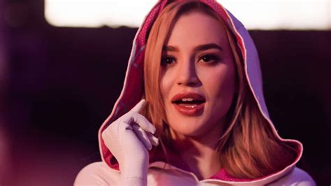 SpideyPool XXX: An Axel Braun Parody (2022) - 剧照 — The Movie Database (TMDB)