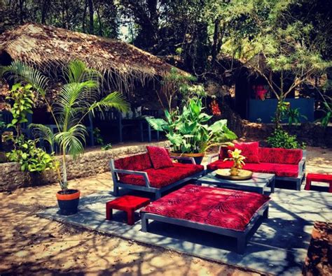 Turtle Hill - Patnem beach bungalows and hill villas