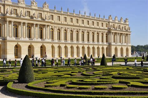 Amid magnificently landscaped formal gardens, this splendid and enormous palace was built in the ...