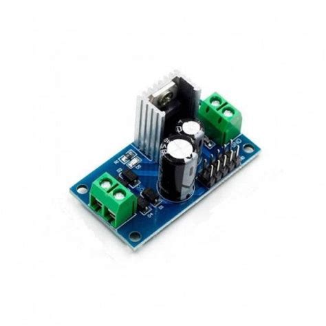 LM7812 12V DC / AC Three Terminal Voltage Regulator – REES52
