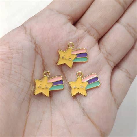 Mini Shooting Star Charms – Pradhan Accessories