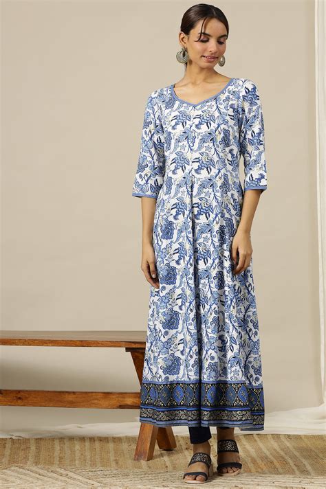 Buy White Floral Printed Flared Kalidar Kurta In Sweetheart Neck Online ...