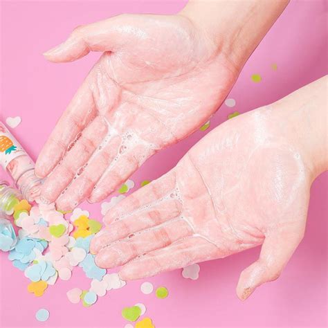 6289 Portable Hand Washing Bath Flower Shape Paper Soap Strips In Test ...