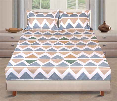 Buy 186 TC Geometric Print Cotton Blend Double Bed Sheet King Size with ...