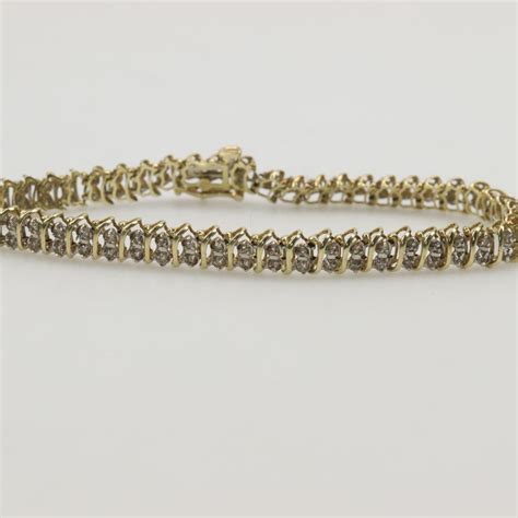 10kt Gold Diamond Tennis Bracelet | Property Room