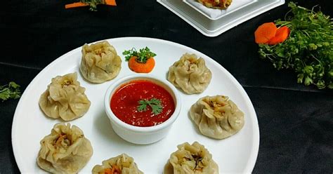Veg momos Recipe by Rupali Kolvekar - Cookpad