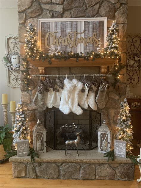 Pin by Vanessa Frazier Beidelschies on Christmas | Christmas fireplace ...