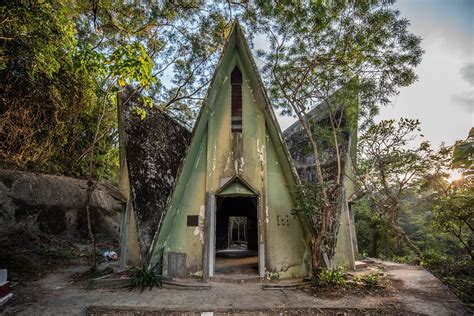 Fascinating Photos Show Hong Kong Villages Reclaimed by Nature | PetaPixel