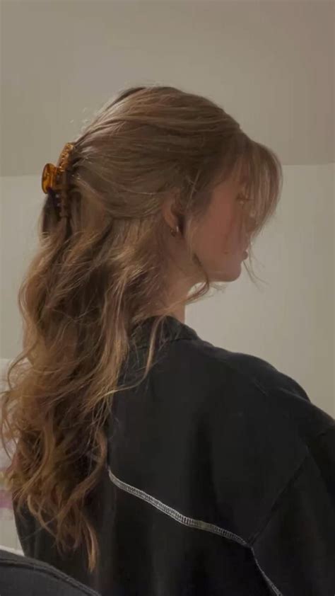 Claw clip hairstyles – Artofit