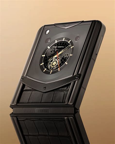 9 Unique Features of the VERTU IRONFLIP Series: Discover Luxury and ...
