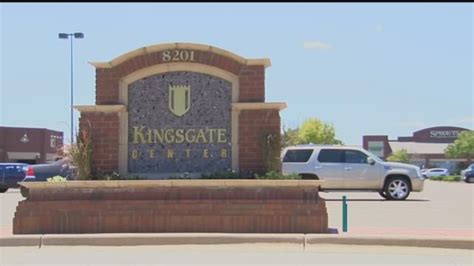 No injuries after carriage incident at Kingsgate Center