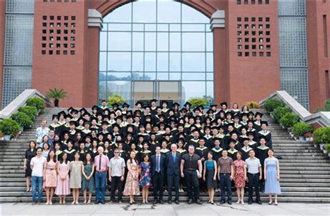 合肥城市学院热烈欢送2022届毕业生奔赴祖国各地
