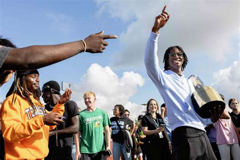 Harlan's Tate Taylor named Gatorade National Player of the Year