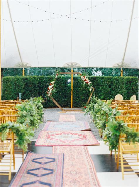 Wedding aisle decor ideas diy | Honestweddingadvice.com