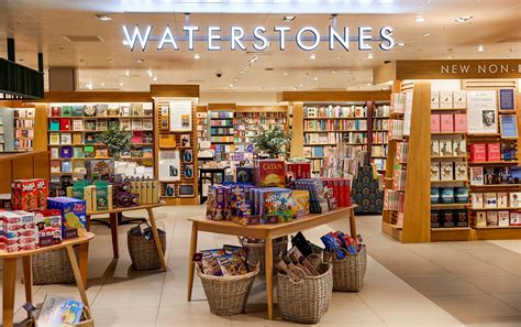 Waterstones bookshop opens in John Lewis at its flagship Oxford Street ...