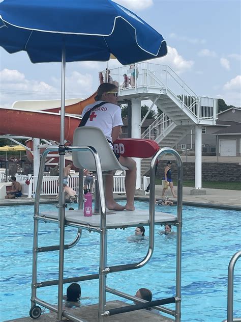 Outdoor Pool - Le Mars Area Family YMCA