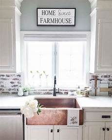 Farmhouse Backsplash by 8 Best Farmhouse Kitchen Backsplash Ideas And Designs For 2020 Farmhouse Backsplash