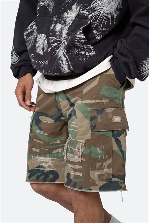 Distressed Cargo Shorts - Camo | Mens shorts outfits, Camo shorts men ...