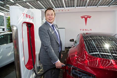 Tesla says new giga-factory will revolutionise EV battery production ...