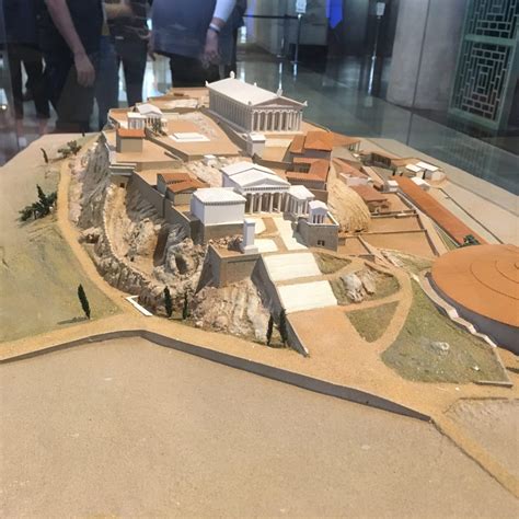 #36. Grave stele of Hegeso. Attributed to Kallimachos. c. 410 BCE ...