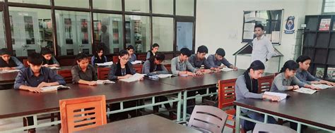 Library | Govt. Polytechnic Education Society, Meham | Govt ...