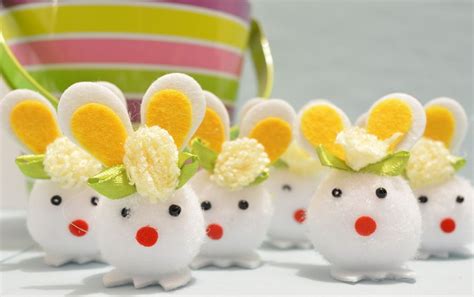 Simple Crafts Using Wool 的图像结果