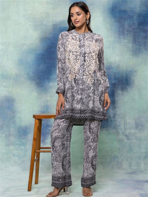 Flash Sale :- Up to 75% OFF On Chikankari Indian Outfits - House Of ...