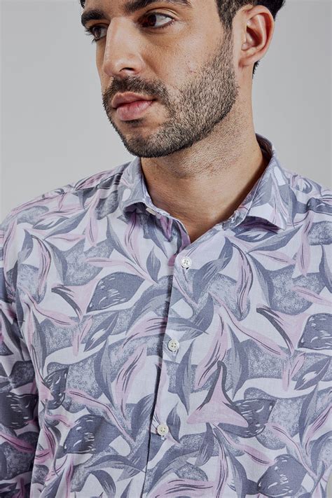 Buy Men's Elect Pink Shirt Online | SNITCH