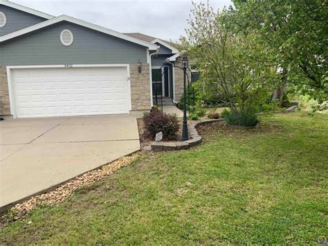 3402 NW 49th St, Topeka, KS 66618 | Homes.com