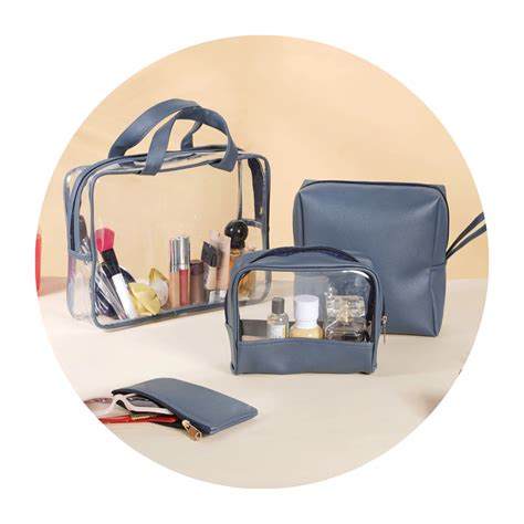 Travel Pouches - Travel Kit Bags for Women Online | Nestasia