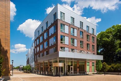 AC HOTEL BY MARRIOTT BOSTON CLEVELAND CIRCLE - Hotel Reviews, Photos ...