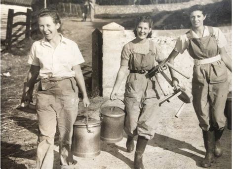 Seven Sisters Talks - The Womens Land Army - A Sussex connection with ...