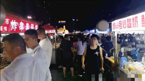 阜阳的烟火气,回来了!多图直击二里井夜市、西站夜市、东关小吃街、金鹰巷_腾讯视频