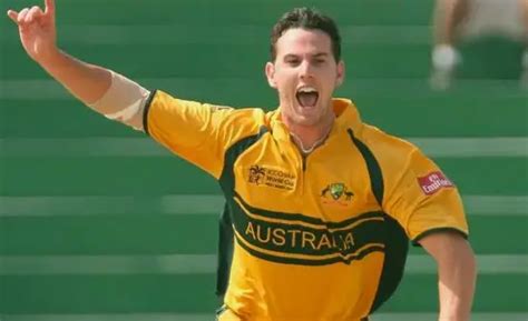 The Fastest Deliveries in Cricket History: Top 10 Speedsters on the Pitch