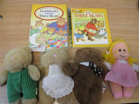 Goldilocks And The Three Bears Golden Book