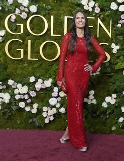 The best Jordana Brewster feet pictures 🤩