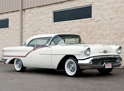 1957 Oldsmobile Super 88 Holiday Coupe – Amazing Classic Cars